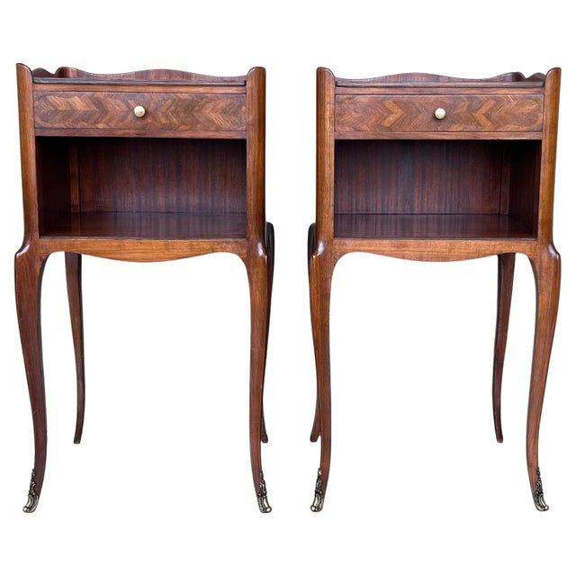 Wood Early 20th Century Pair of Marquetry Walnut Nightstands Tables with Drawer and Open Shelf For Sale - Image 7 of 18