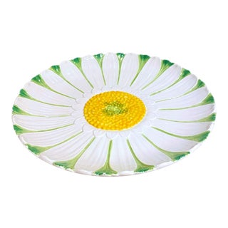 Italian Majolica Pottery Daisy Plate For Sale