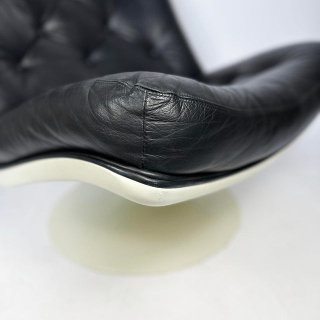 Artifort F976 Swivel Lounge Chair by Geoffrey Harcourt for Artifort, 1960s For Sale - Image 4 of 10