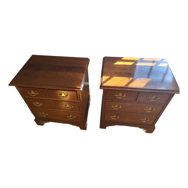 Stickley Pair of Nightstands For Sale