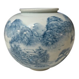 Example of Fukagawa Vessels and Vases