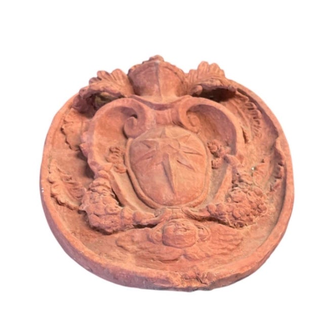 Sculpture Materials Vintage Italian Style Terracotta Wall Plaque Heraldic Coat of Arms For Sale - Image 7 of 12