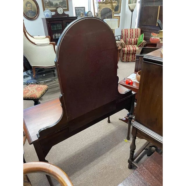 Sligh Furniture Traeditional Vanity with Mirror and Stool - 2 Pieces For Sale - Image 9 of 10