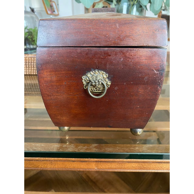 19th Century Mahogany Tea Caddy With Divided Interior For Sale In San Diego - Image 6 of 14
