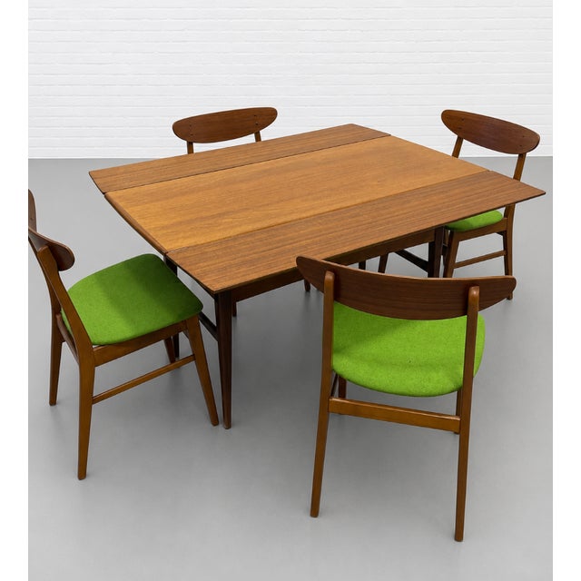 Mid Century Modern Danish Convertible Coffee Table - Desk - Dining Table – Vintage Space Saving Furniture, C. 1960's For Sale In New York - Image 6 of 12