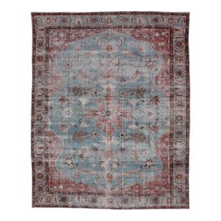 Early 20th Century Antique Persian Tabriz Khoy Rug in Wool With Large Floral Design For Sale