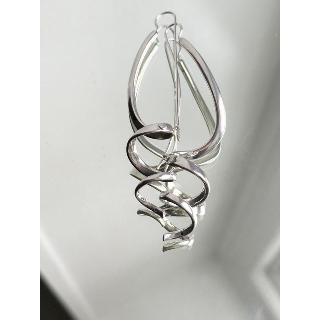 Metal Vintage Mid-Century Modern Pitti E Sisi Sterling Silver Threader Earrings, Arezzo Italy, A Pair For Sale - Image 7 of 12