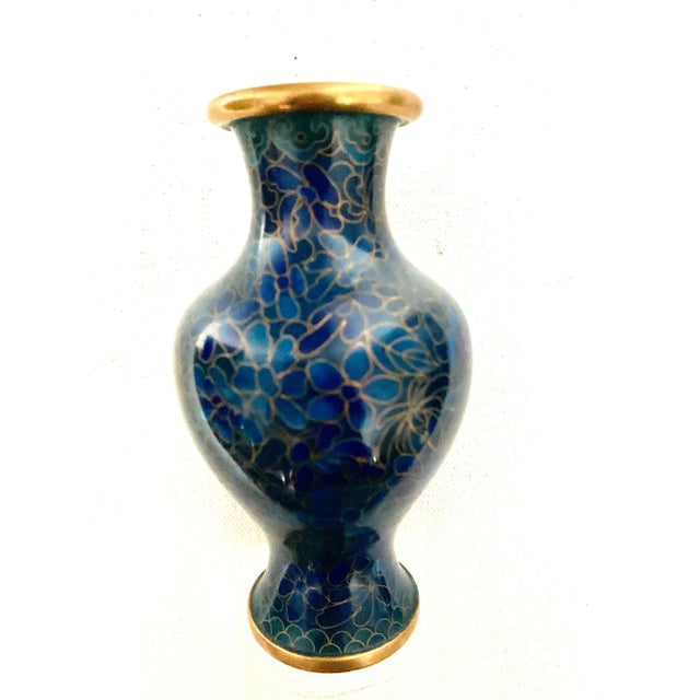 Classic small vintage cloisonné vase in floral design. Stunning turquoise blue and gilt accent Perfect for a color spot...