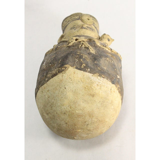 Peruvian Bichrome Figural Effigy Jar of a Hunter With Trophy For Sale - Image 13 of 16