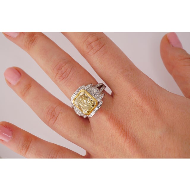 Art Deco Platinum Art Deco Yellow 3.87 Ct Certified Yellow Radiant Diamond Cocktail Ring For Sale - Image 3 of 6