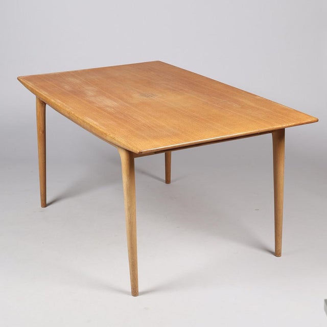 Mid-Century Model 371 Dining Table in Oak by Alfred Christensen for Slagelse Møbelfabrik, Denmark For Sale - Image 6 of 12