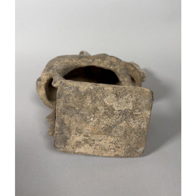 Sculpture of a horseman Mingqi China Tang Dynasty (618-907) For Sale - Image 4 of 9
