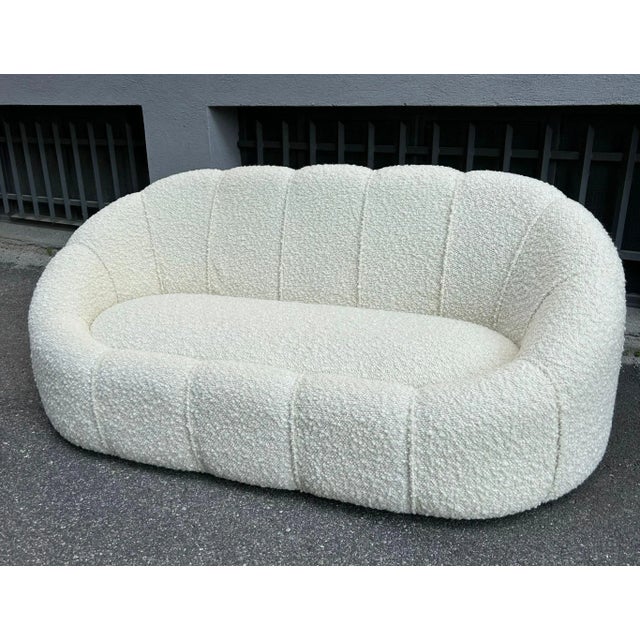 Two-Seater Sofa with Rounded Design in White Bouclé Fabric, 2000s For Sale - Image 4 of 4