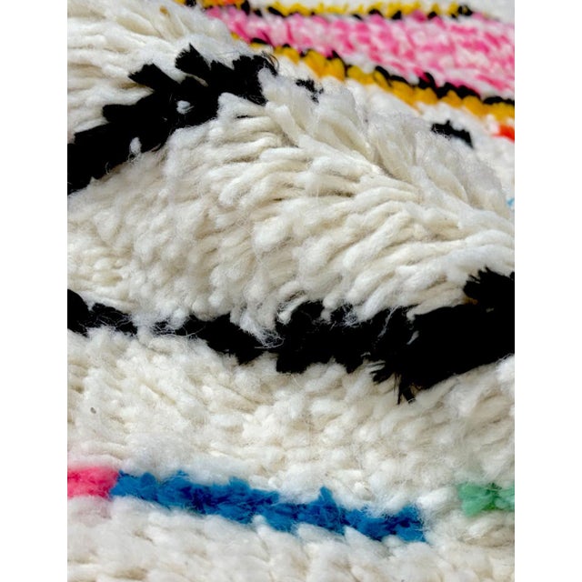 Modern Playful Azilal Wool Rug - 8.3 X 5.2 Ft For Sale - Image 4 of 7