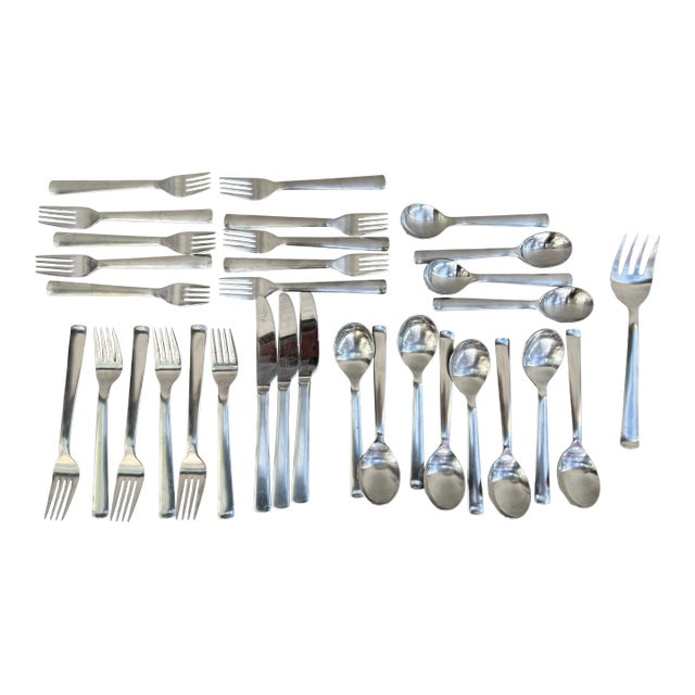 Robert Welch Svenska Korea Stainless Steel Forks Knives Spoons Flatware - 32 Piece For Sale