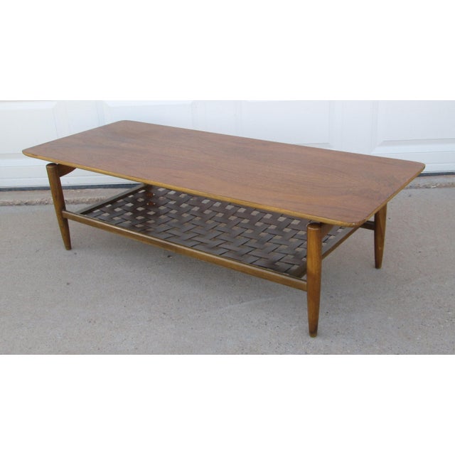 Mid 20th Century Lane Award Coffee Table Model 966-01 For Sale - Image 10 of 18