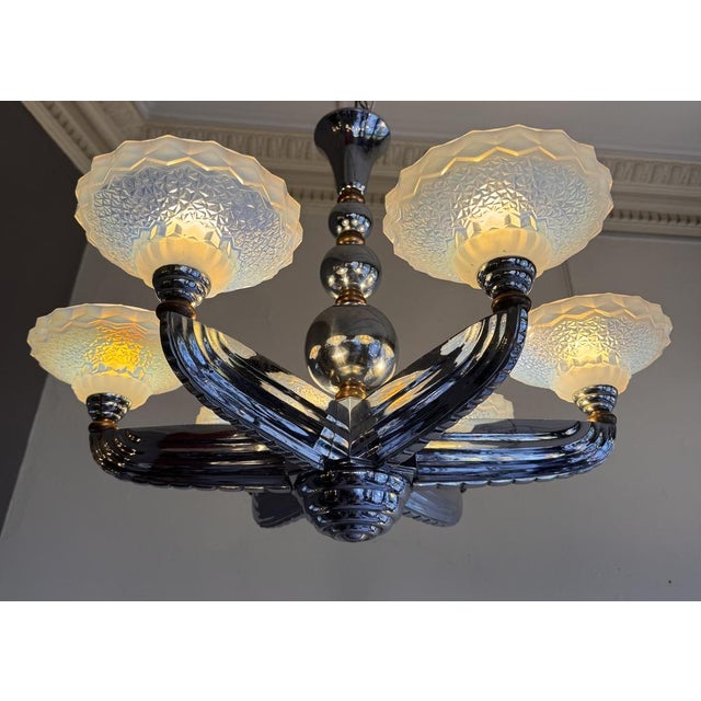 Art Deco Opalescent Glass and Nickel-Plated Bronze Chandelier by Jean Gauthier for Petitot & Ezan, France, 1935 For Sale - Image 13 of 18