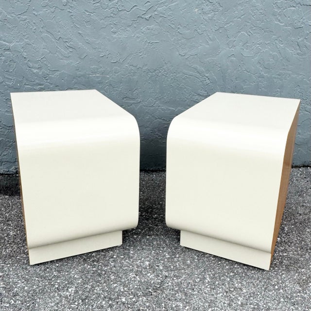 Postmodern Cream Gloss Laminate Waterfall Nightstands - A Pair For Sale In West Palm - Image 6 of 8