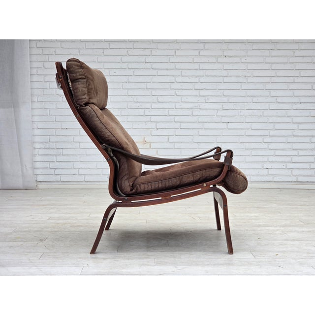 Vintage Scandinavian Lounge Chair in Leather, 1970s For Sale - Image 6 of 18