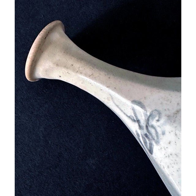 Asian Korean Ceramic Faceted Blue and White Bottle Vase Joseon Dynasty For Sale - Image 3 of 12