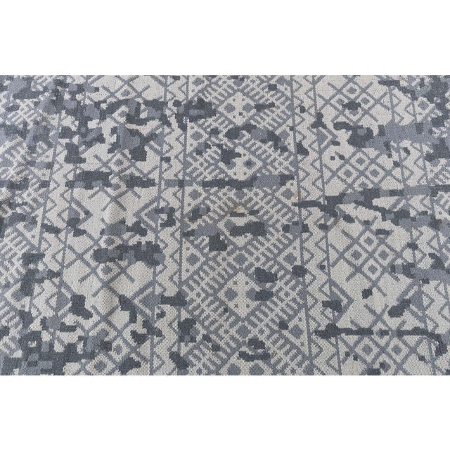Large Abstract Modern ‘Petra Design’ Wool Rug by Doris Leslie Blau. Size: 14'0" × 20'0" (426 × 609 cm). Elegant in tone...