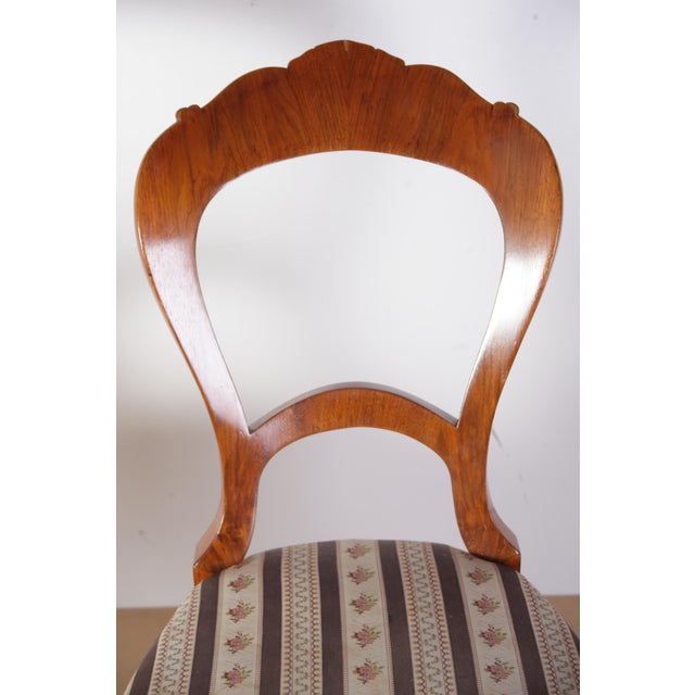 Late Biedermeier Chairs in Walnut, 1880s, Set of 2 For Sale - Image 11 of 18