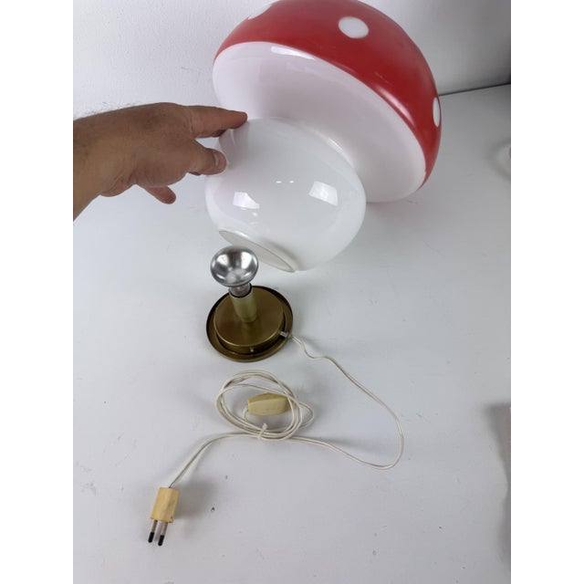 Metal Mushroom Table Lamp in Murano Glass and Brass Base, 1970s For Sale - Image 7 of 10