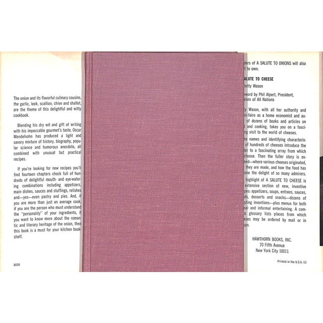 Traditional "A Salute to Onions Some Reflections on Cookery... And Cooks" 1965 Mendelsohn, Oscar A. For Sale - Image 3 of 10