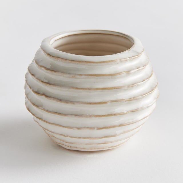 Chinese Avani Pot Small For Sale - Image 3 of 4