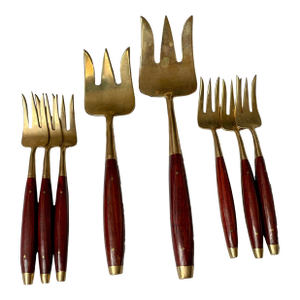 Mid 20th Century Rosewood & Brass Service for 6 Desert Fish Serving Forks Set 8 Pieces Flatware