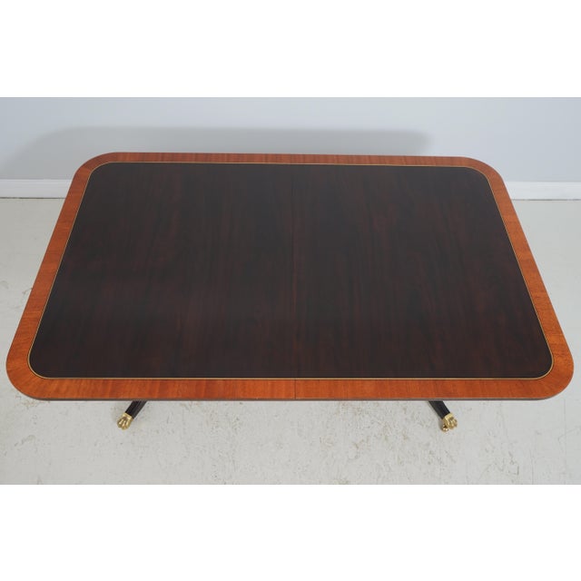 Traditional Stickley Colonial Williamsburg Mahogany Banded Inlaid Dining Table For Sale - Image 3 of 18