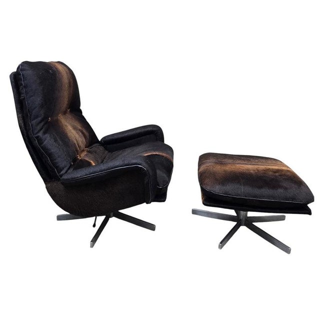 De Sede Mid 20th Century De Sede Lounge Chair and Ottoman Newly Reupholstered For Sale - Image 4 of 16
