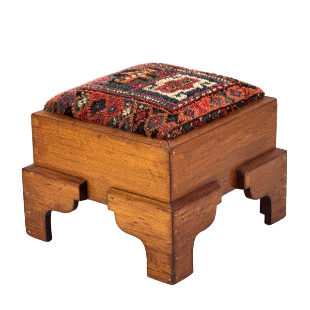 Antique 1920s Handmade Oak Wood Spanish Colonial Revival Arts & Crafts Footstool W/ Hand-Knotted Rug Seat For Sale In Philadelphia - Image 6 of 17