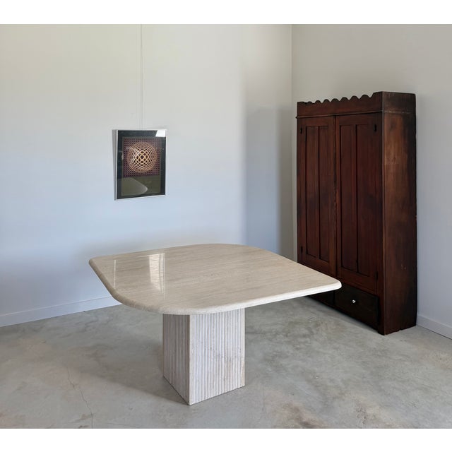 Contemporary Minimalist Postmodern "Teardrop" Travertine Marble Dining Table Fluted Carved Base (Italy) For Sale - Image 3 of 16