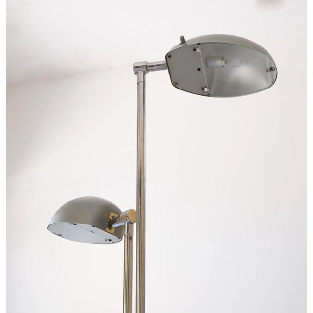1970s Italian Industrial Doctor's Floor Lamp in Metal and Glass, 1970s For Sale - Image 5 of 9