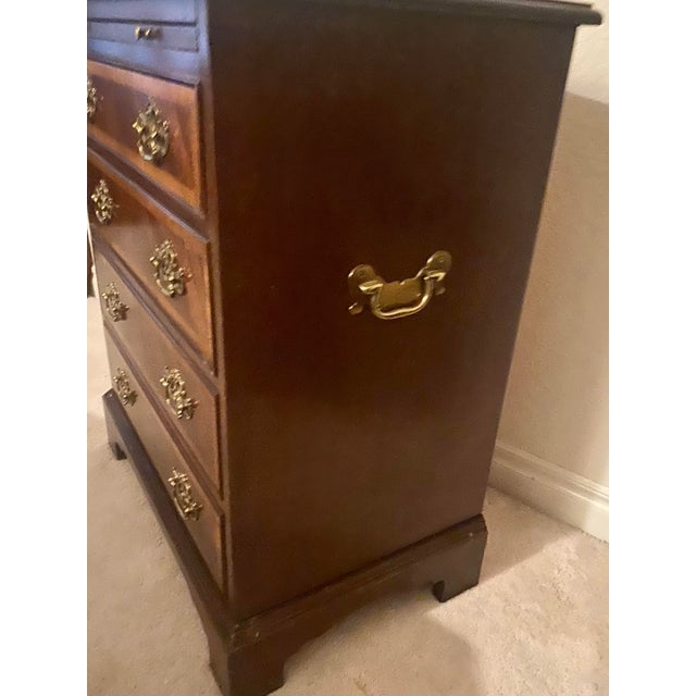 Hickory American Masterpiece Collection Inlaid/Banded Mahogany Chippendale Bedside Chest Vintage For Sale - Image 9 of 13