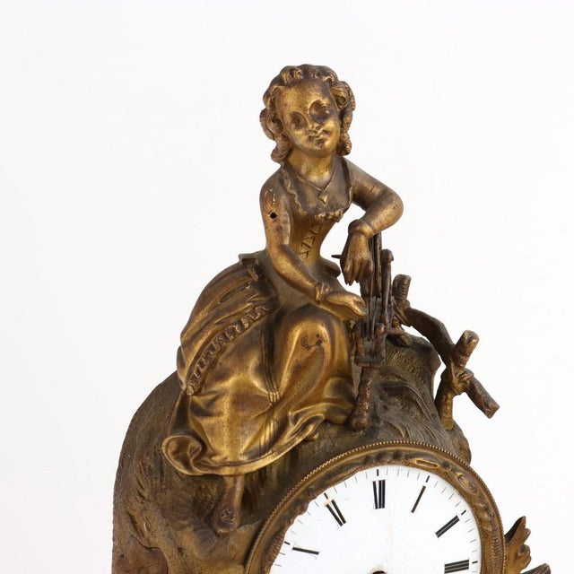 Countertop Clock in Gilt Bronze For Sale - Image 3 of 12