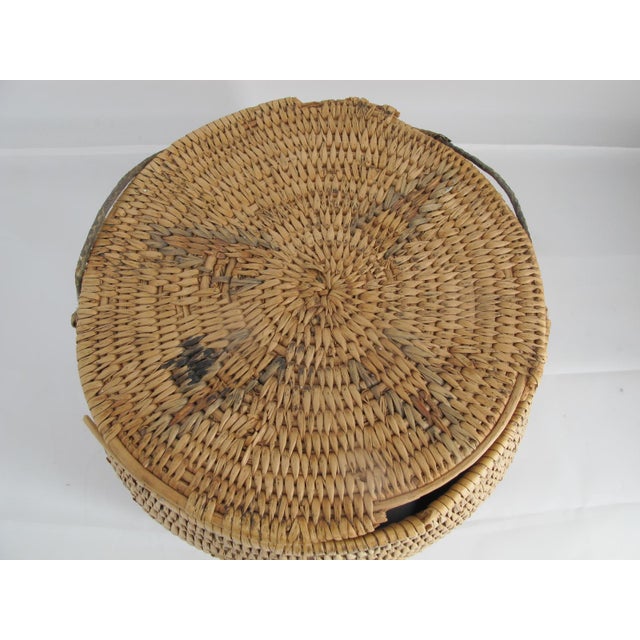 Textile Pacific Nw Coast Native American Hand Woven Geometric Interior Lidded Basket For Sale - Image 7 of 7