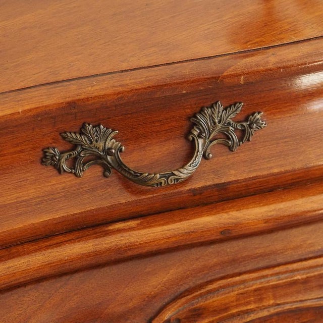 Baroque Chest of Drawers in Walnut, 1900 For Sale - Image 9 of 17