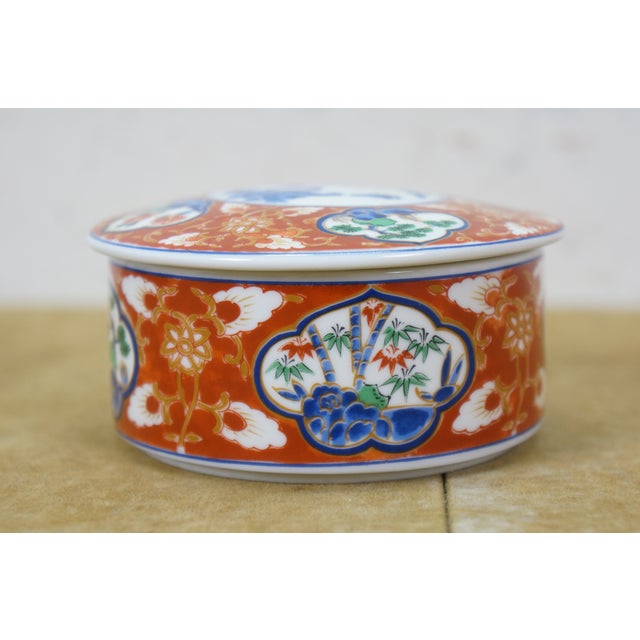 Mid 20th Century Japanese Imari Porcelain Serving Plates Platters Bowl Bell & Box - 7 Piece Lot For Sale - Image 16 of 18