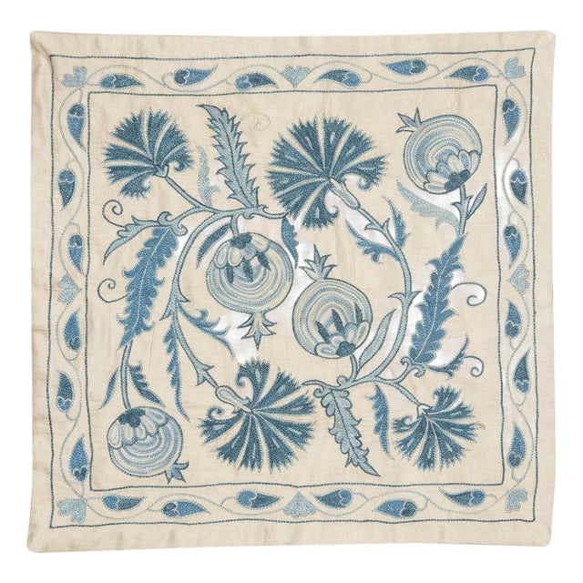 19"x20" Blue 100% Silk Embroidered Pillow Cover. Handmade Cushion Cover For Sale