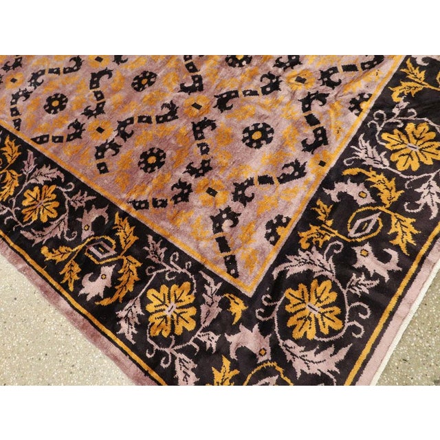Galerie Shabab Collection Mid-20th Century Chinese Deco Carpet For Sale - Image 9 of 10