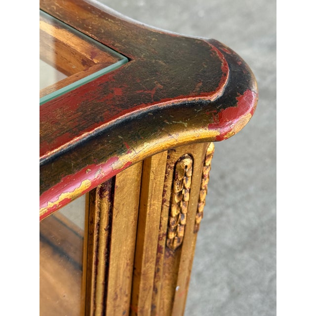 Mid 20th Century Louis XVI Style Giltwood Vitrine Display Side Table With Glass Top and Sides For Sale - Image 5 of 12