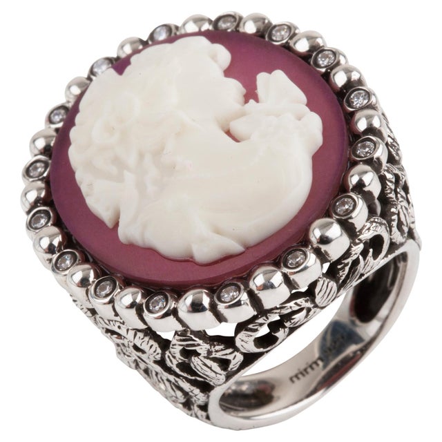 Miriam Salat Cameo Sterling Silver Ring with White Topaz and Resin For Sale In New York - Image 6 of 6