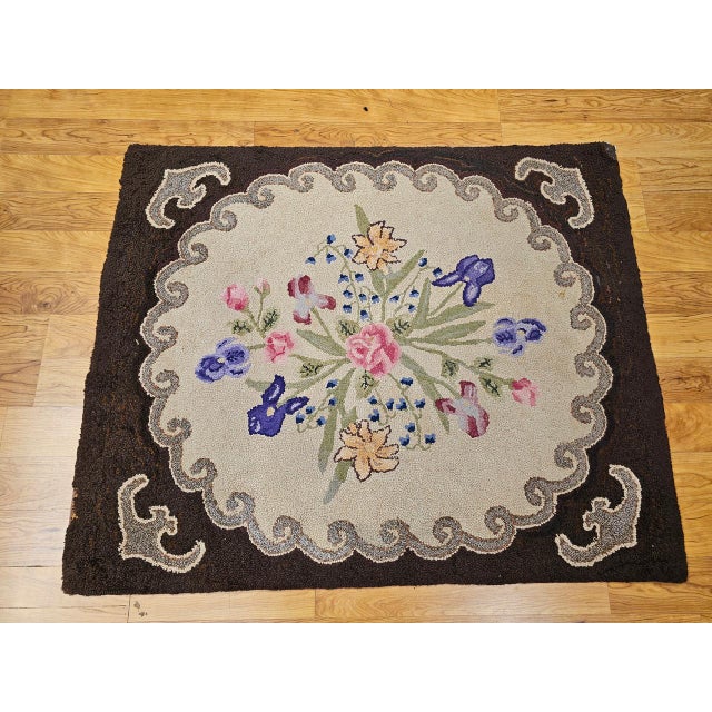 Textile Vintage Hand Hooked Rug, Wool & Cotton, Floral Pattern, American Folk Art, 3x4 For Sale - Image 7 of 17