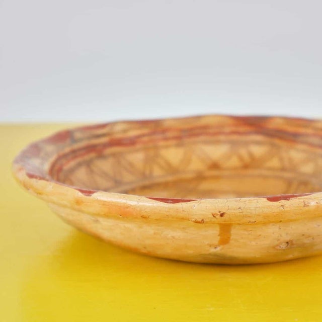 Ancient Kabyle Terracotta Plate For Sale - Image 5 of 12
