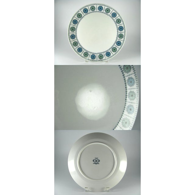 Awesome retro dinner plates with no chips, cracks nor crazing Graphics are vibrant and crisp with little, if any, color...