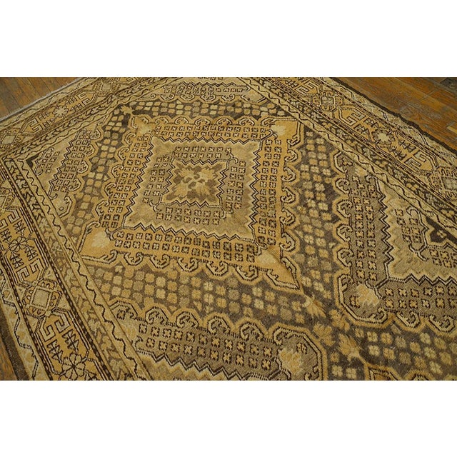 1930s Tan Camel Medallion Antique Chinese Khotan Rug 5'8" X 11'6" Handknotted Wool Carpet For Sale In New York - Image 6 of 7