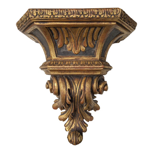 Mid 20th Century Italian Borghese Neoclassical Gilded Acanthus Ceramic Wall Planter / Pocket Vase For Sale