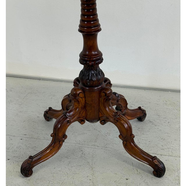 19th Century Antique Historicist Oval Walnut Table, 1880s For Sale - Image 5 of 7
